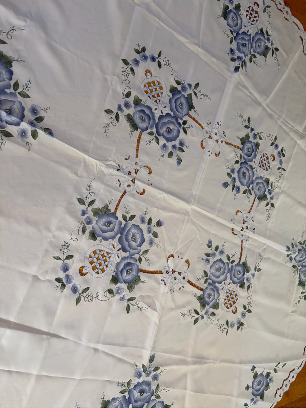 Blue Floral Embroidered Round Tablecloth - Unbranded, 68" diameter - Picture 3 of 13